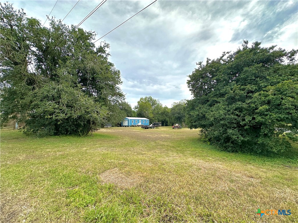 400 West Church Street Victoria, TX 77901 - Photo 6 of 10 a view of a lake view