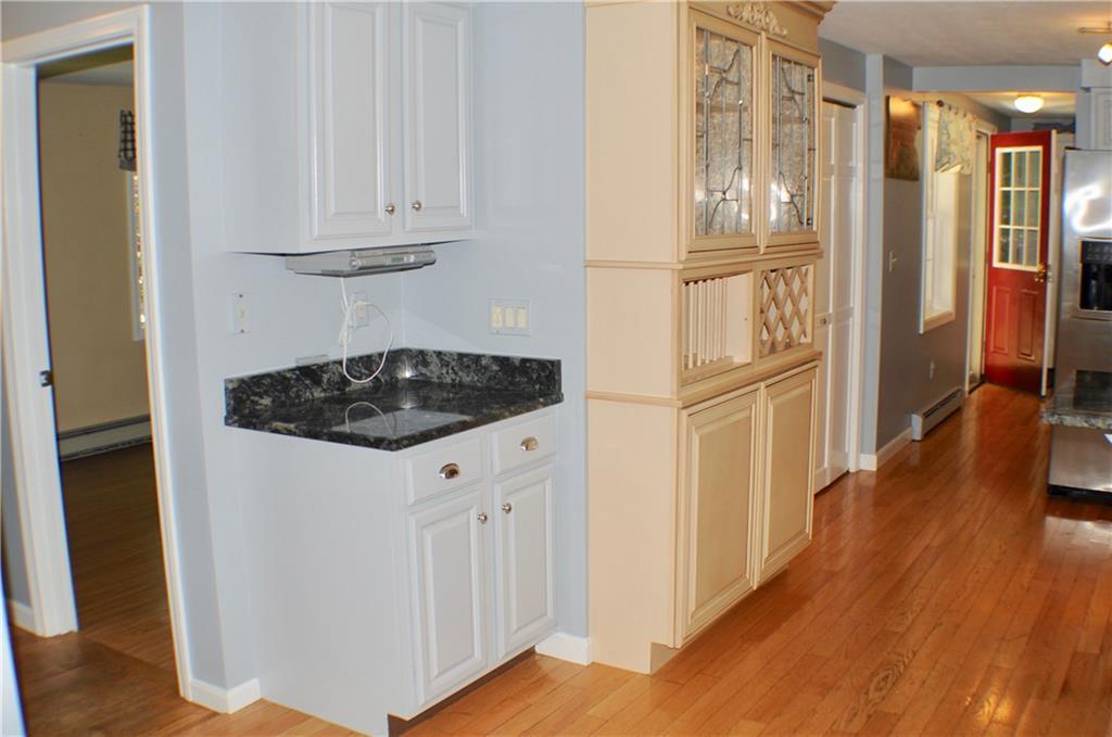 338 Cole Road Kennebunk, ME 04043 - Photo 11 of 34 Photo