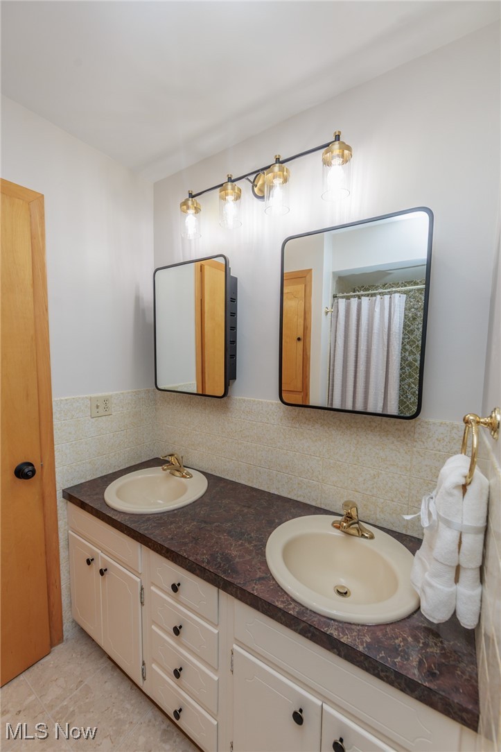3794 Greentree Road Stow, OH 44224 - Photo 17 of 31 Gallery Image 17