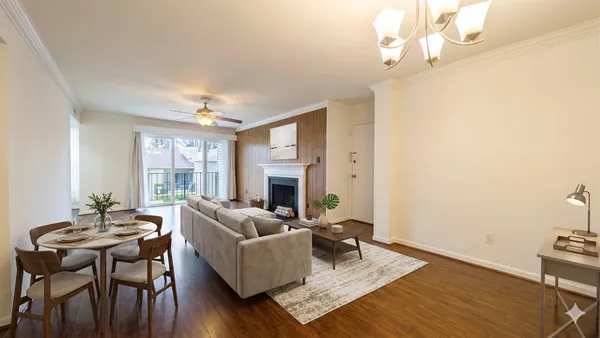 $1,750 | 136 Duvall Lane, Unit 302, Gaithersburg, MD 20877