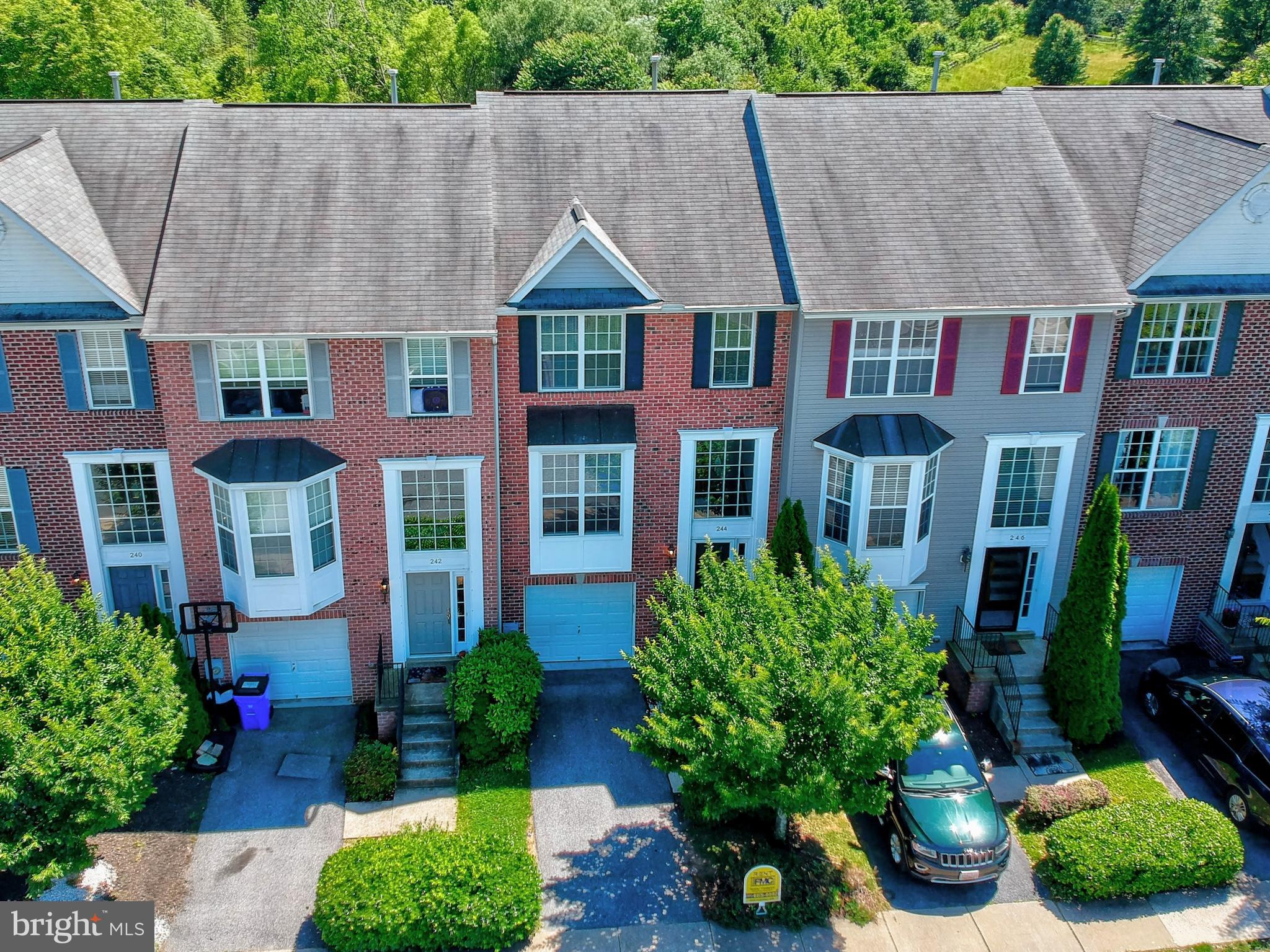 244 Timber View Court Frederick, MD 21702 - Photo 2 of 47 Gallery Image 2