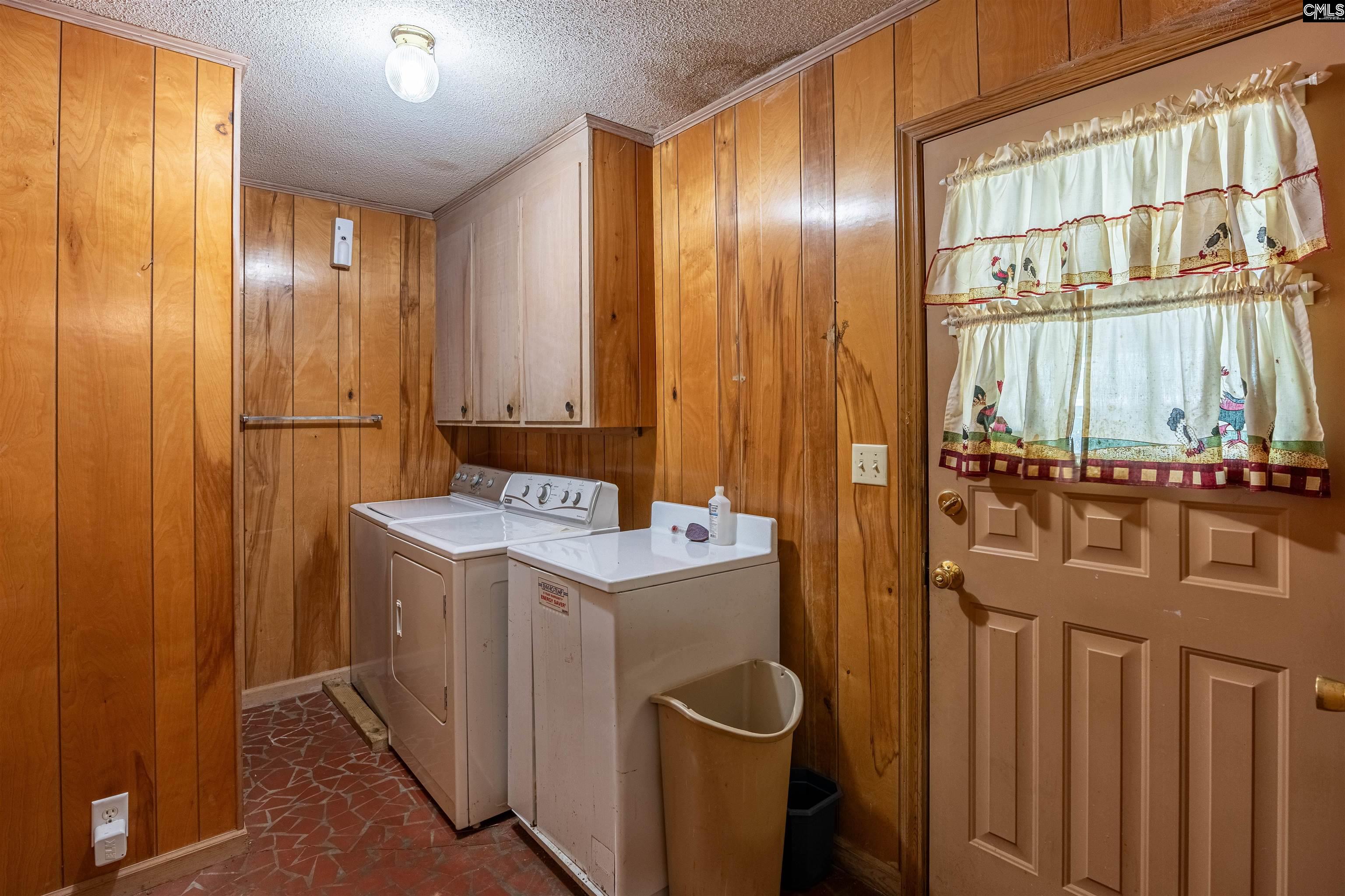 941 Old Charleston Road Pelion, SC 29123 - Photo 8 of 40