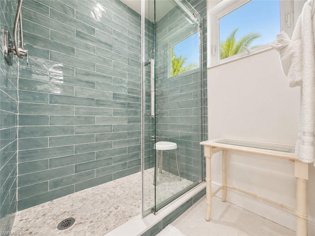 660 Regatta Road Naples, FL 34103 - Photo 30 of 39 Gallery Image 30
