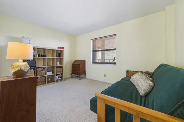 $169,000 | 890 North Federal Highway, Unit 406, Lantana, FL 33462