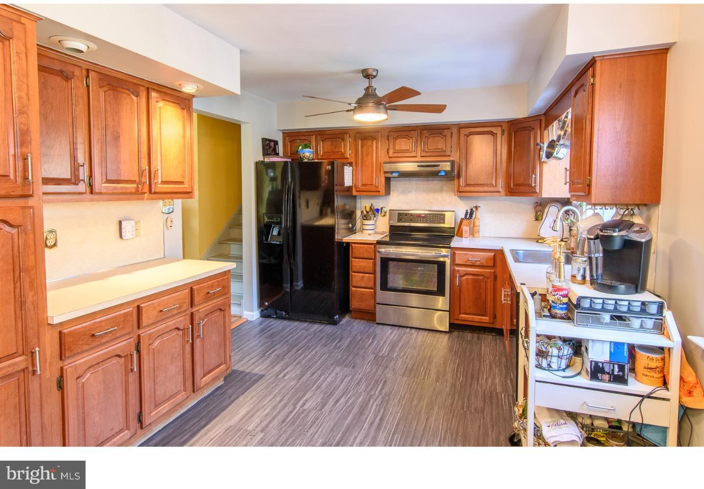 9 Matthew Drive Sinking Spring, PA 19608 - Photo 3 of 14 Kitchen