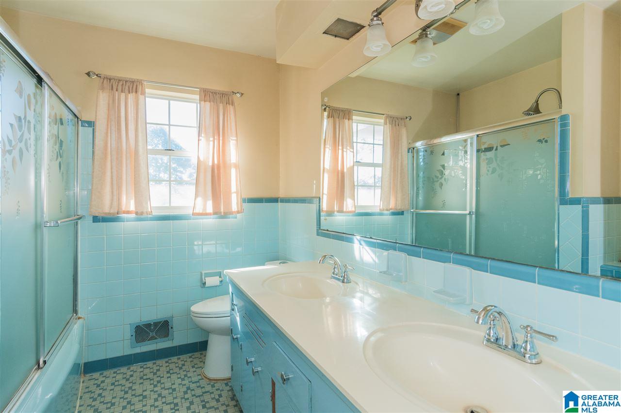 3337 North Woodridge Road Birmingham, AL 35223 - Photo 20 of 32