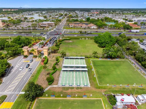 $104,500 | 1801 Bedford Lane, Unit 33, Sun City Center, FL 33573