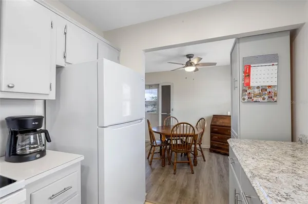 $104,500 | 1801 Bedford Lane, Unit 33, Sun City Center, FL 33573