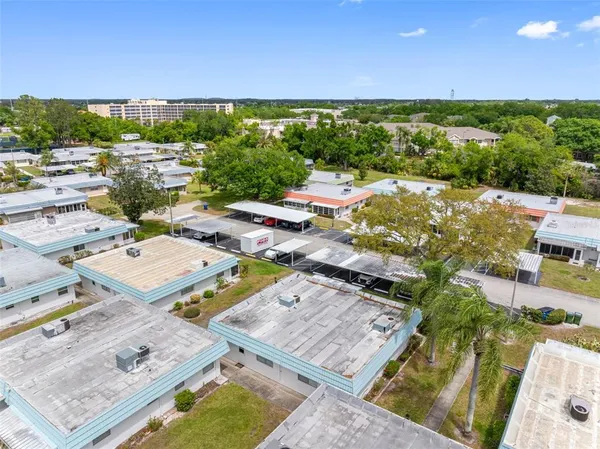 $104,500 | 1801 Bedford Lane, Unit 33, Sun City Center, FL 33573