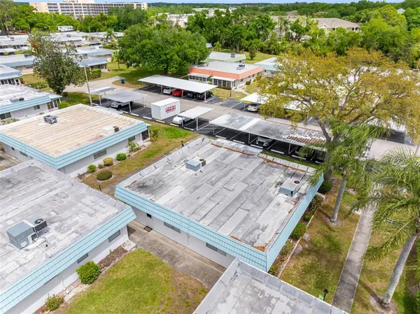 $104,500 | 1801 Bedford Lane, Unit 33, Sun City Center, FL 33573