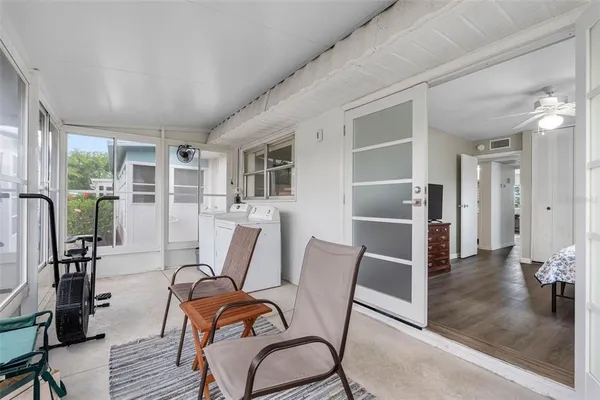 $104,500 | 1801 Bedford Lane, Unit 33, Sun City Center, FL 33573