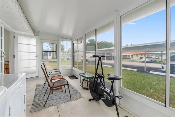 $104,500 | 1801 Bedford Lane, Unit 33, Sun City Center, FL 33573