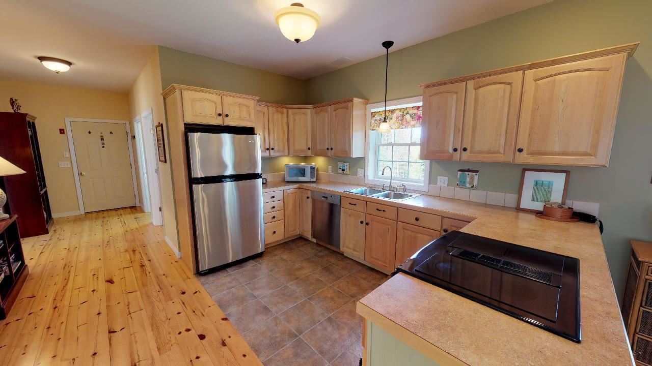 435 Penacook Road Hopkinton, NH 03229 - Photo 8 of 40