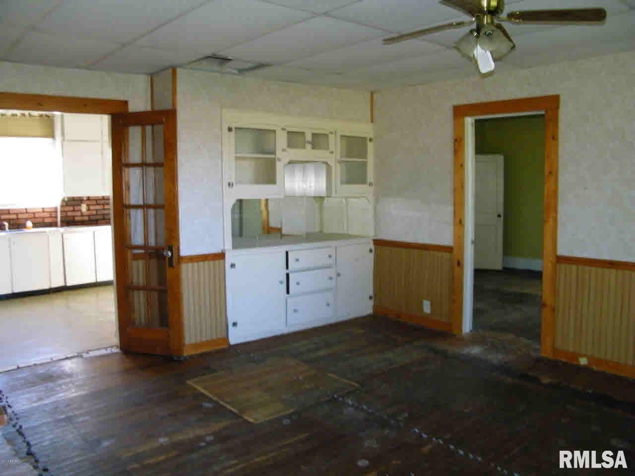 4545 North Hotze Road Salem, IL 62881 - Photo 4 of 9