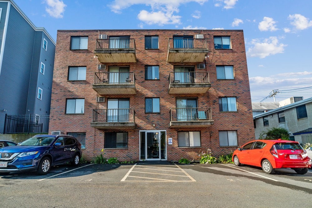 33 Middle Street, Unit 21 Waltham, MA 02451 - Photo 12 of 12