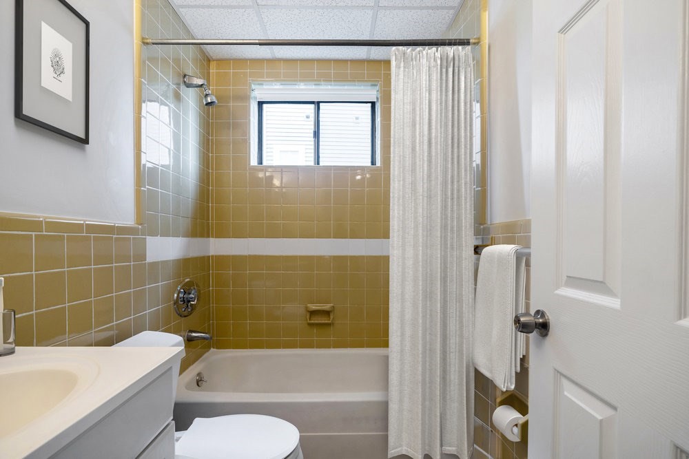 33 Middle Street, Unit 21 Waltham, MA 02451 - Photo 4 of 12