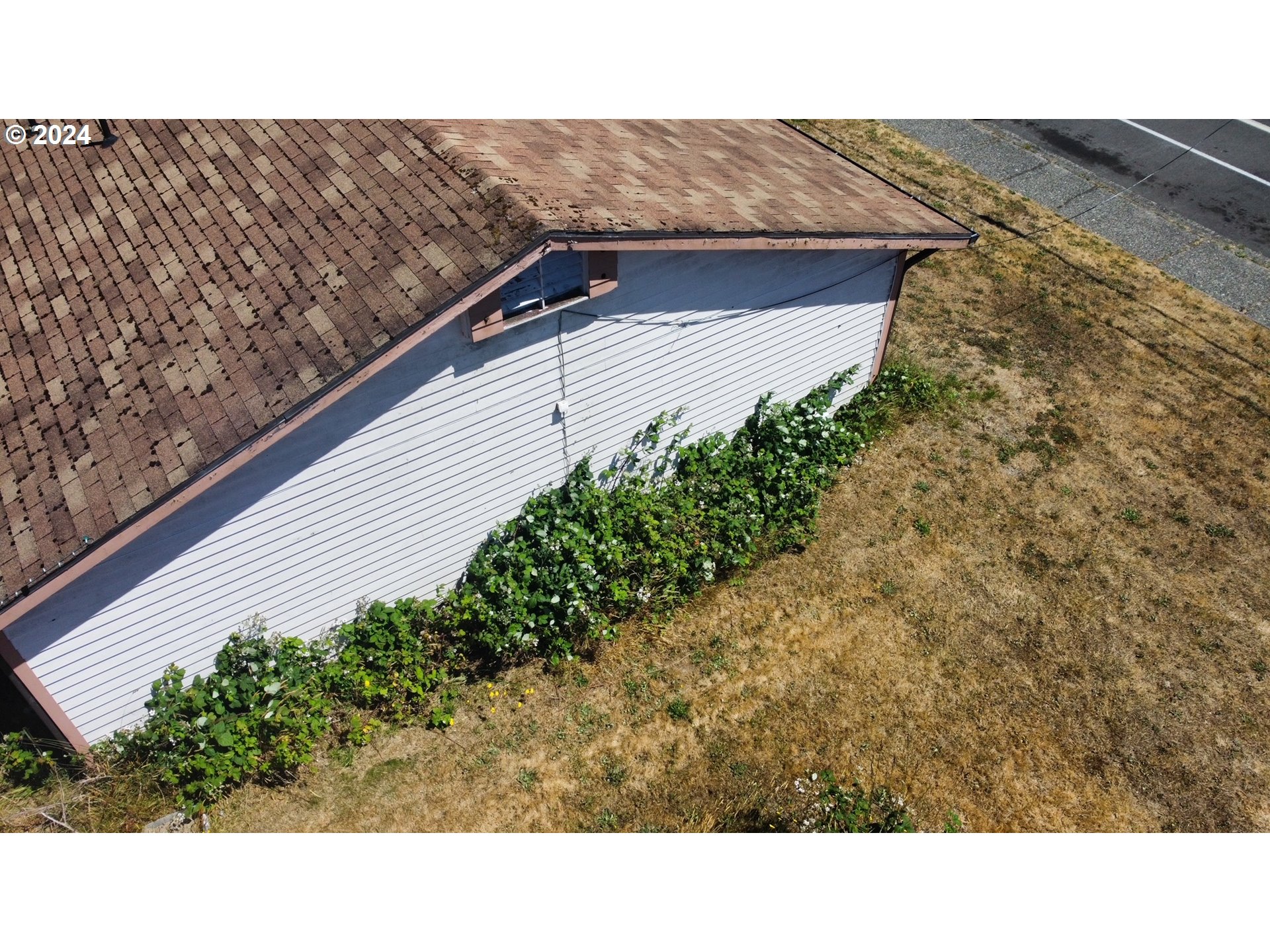 1135 Rhododendron Drive Florence, OR 97439 - Photo 5 of 5 Gallery Image 5