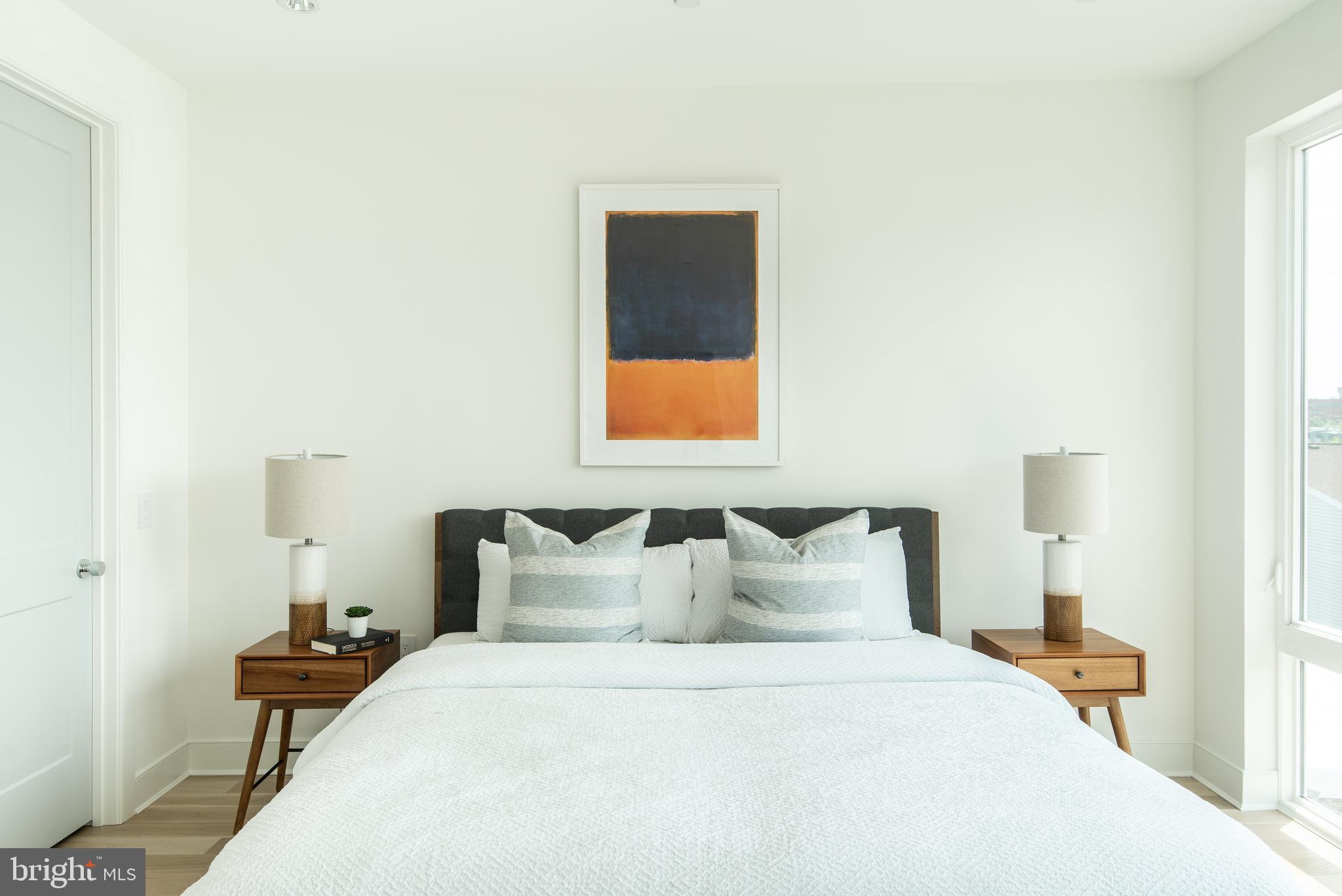 1134 Columbia Road Northwest, Unit 2 Washington, DC 20009 - Photo 12 of 26