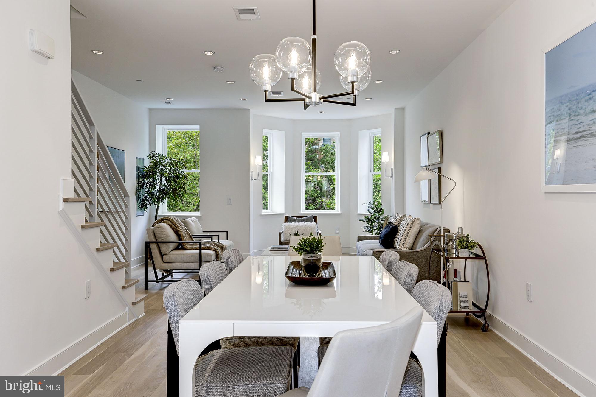 1134 Columbia Road Northwest, Unit 2 Washington, DC 20009 - Photo 2 of 26 Inviting large dining space