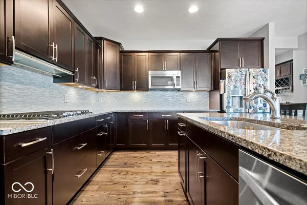 $825,000 | 15628 Provincial Lane, Fortville, IN 46040