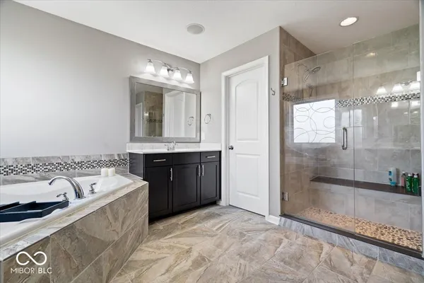 $825,000 | 15628 Provincial Lane, Fortville, IN 46040