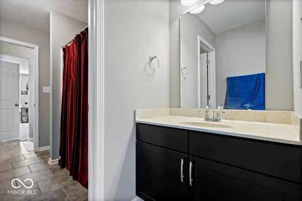 $825,000 | 15628 Provincial Lane, Fortville, IN 46040