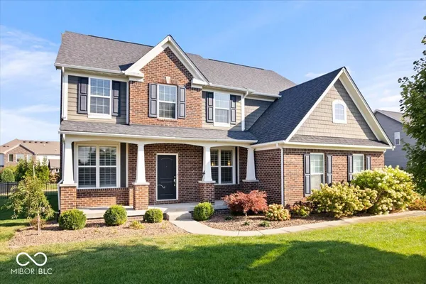 $825,000 | 15628 Provincial Lane, Fortville, IN 46040