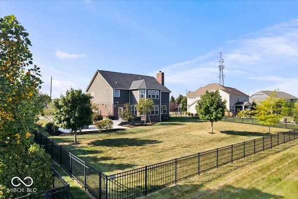 $825,000 | 15628 Provincial Lane, Fortville, IN 46040