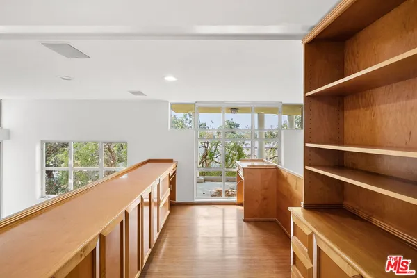$7,495 | 1011 Pacific Street, Unit 1, Santa Monica, CA 90405