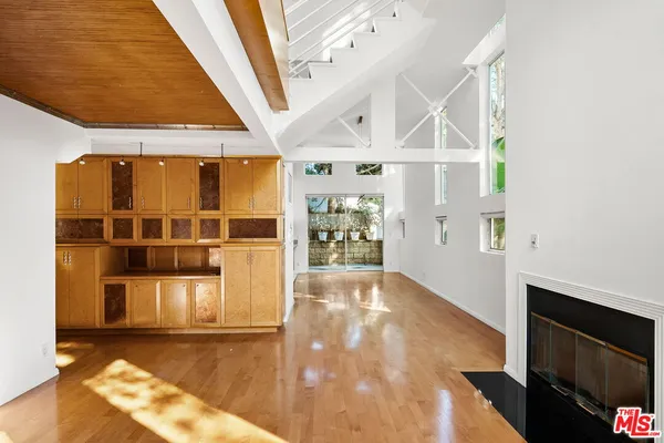 $7,495 | 1011 Pacific Street, Unit 1, Santa Monica, CA 90405