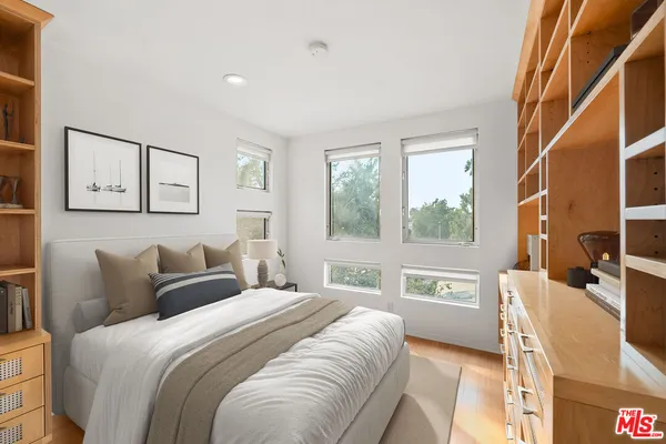 $7,495 | 1011 Pacific Street, Unit 1, Santa Monica, CA 90405