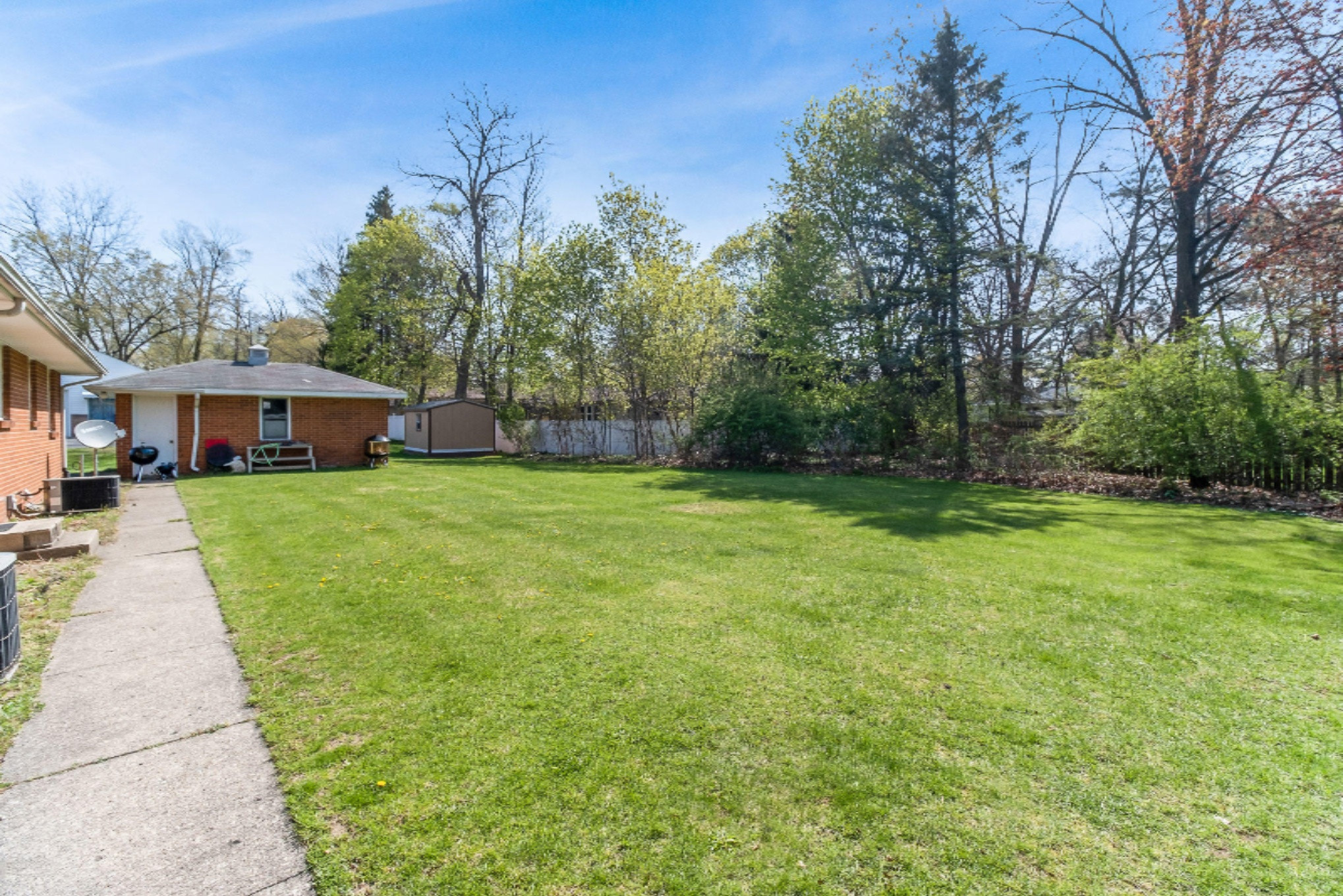 2608 Gull Road Kalamazoo, MI 49048 - Photo 6 of 29 DSCF2194