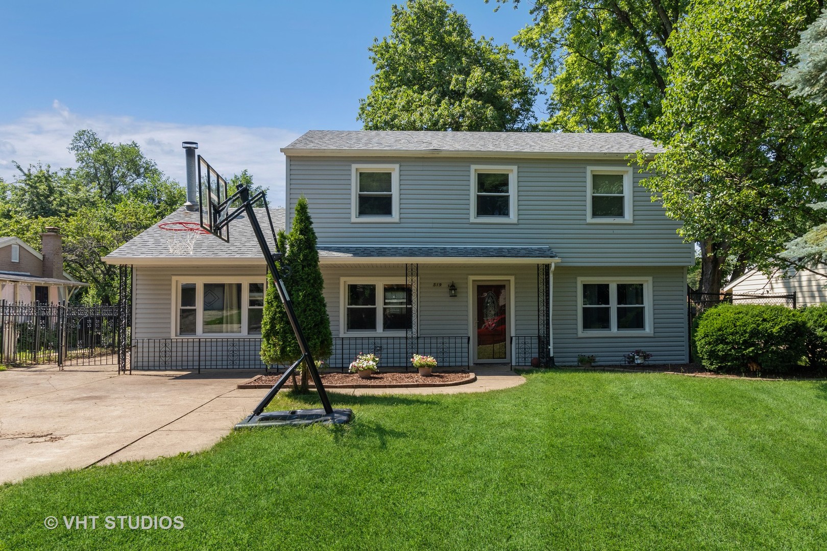 519 Spruce Road Bolingbrook, IL 60440 - Photo 1 of 16