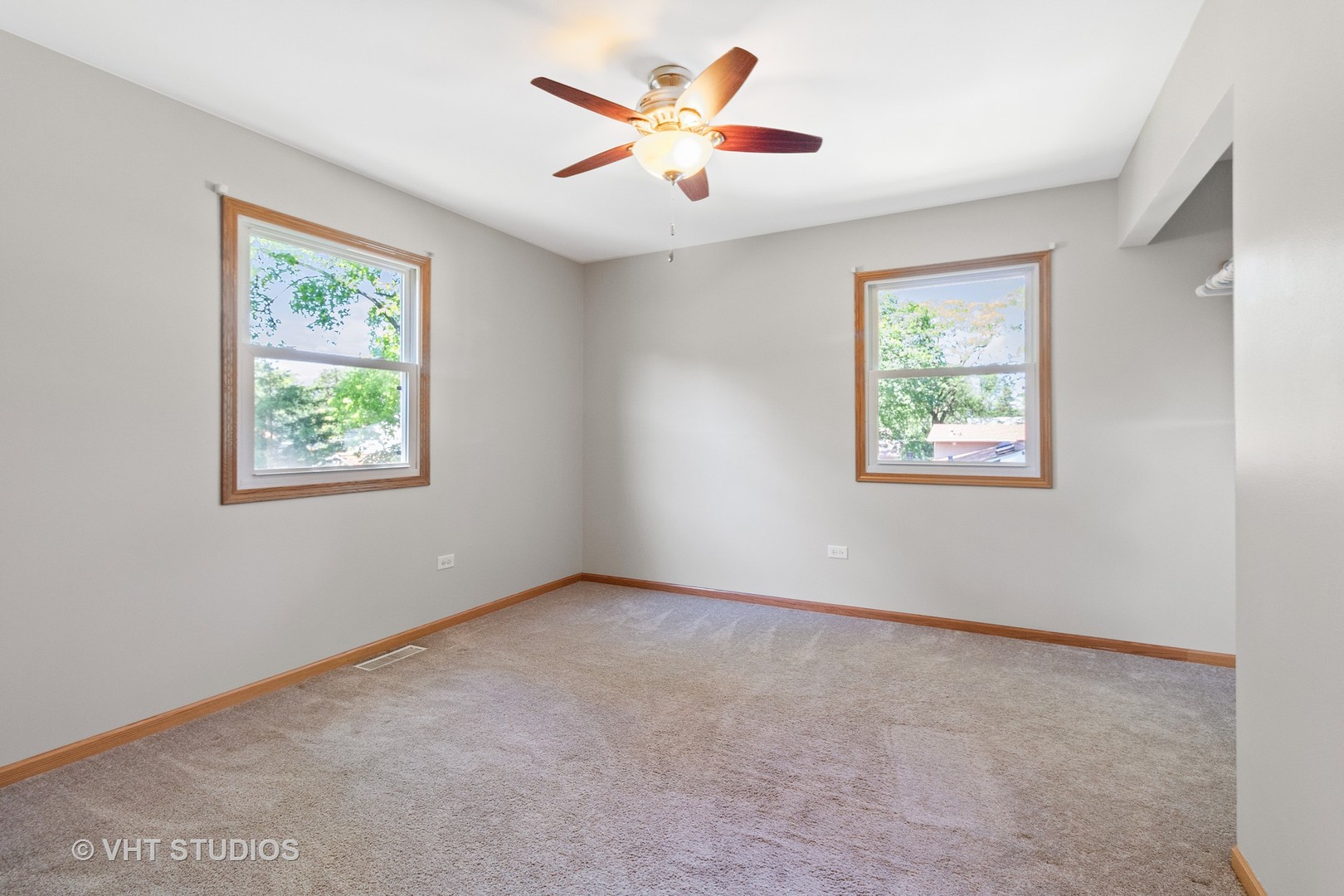 519 Spruce Road Bolingbrook, IL 60440 - Photo 12 of 16