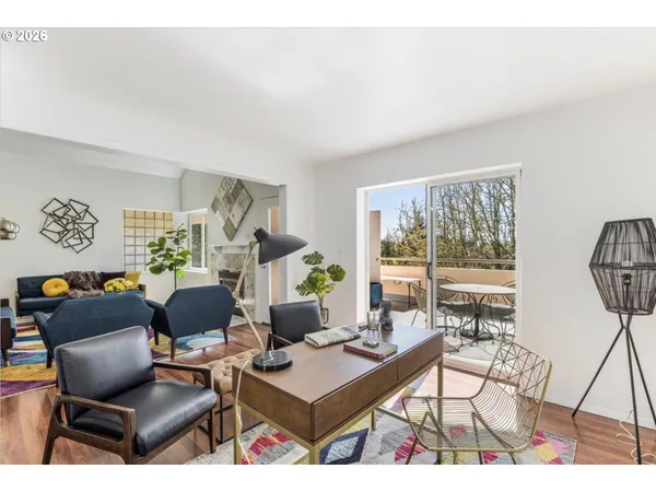 $389,900 | 6645 West Burnside Street, Unit 550, Portland, OR 97225