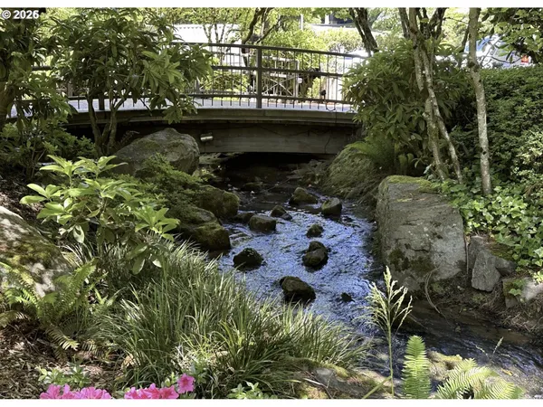 $389,900 | 6645 West Burnside Street, Unit 550, Portland, OR 97225