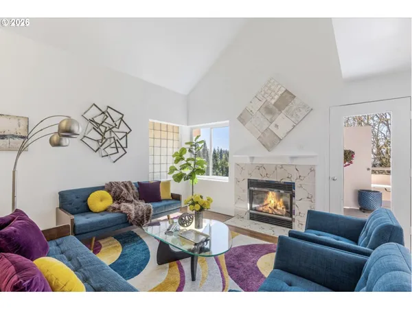 $389,900 | 6645 West Burnside Street, Unit 550, Portland, OR 97225