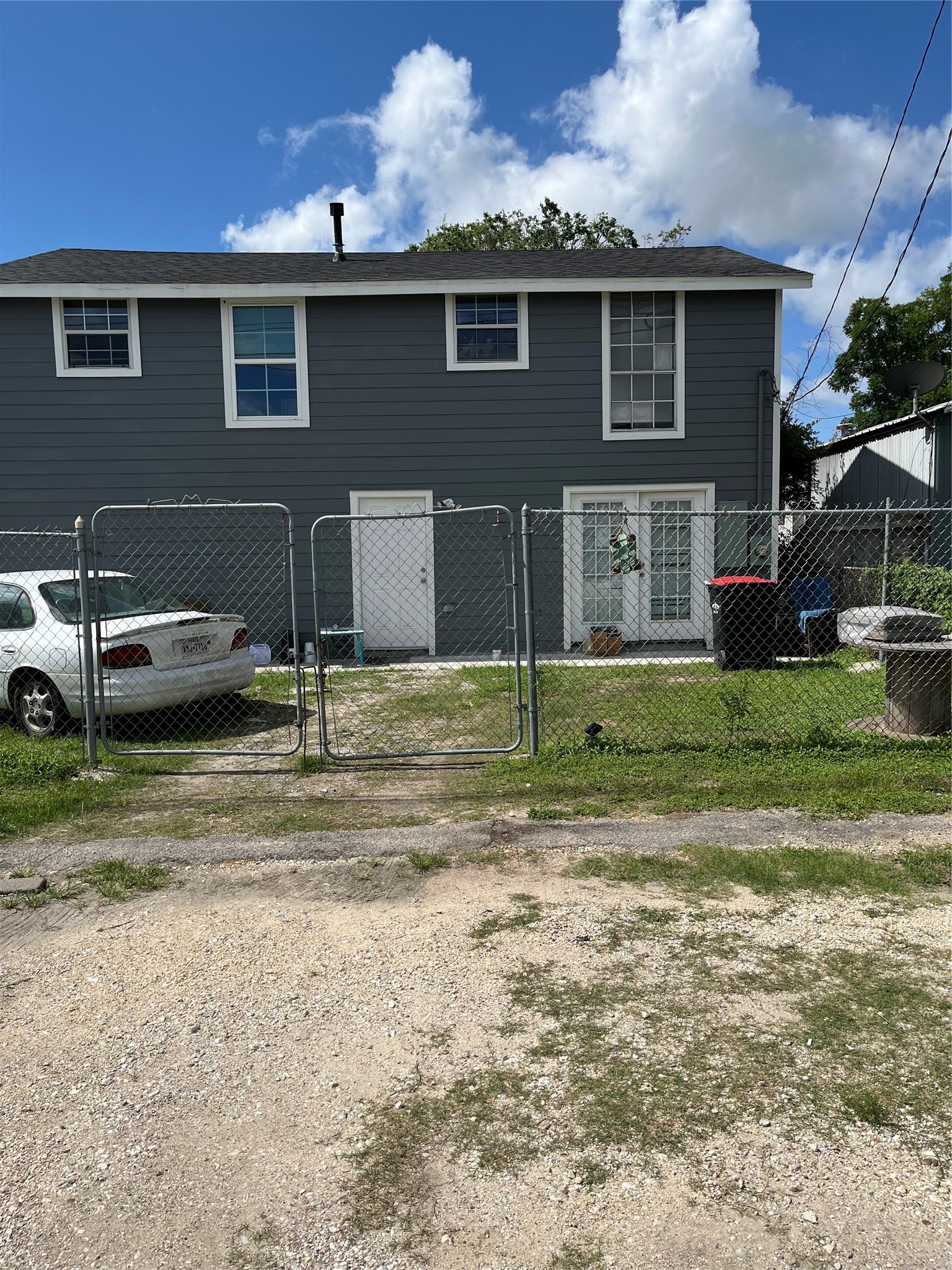 1104 Beacon Street Houston, TX 77015 - Photo 1 of 7