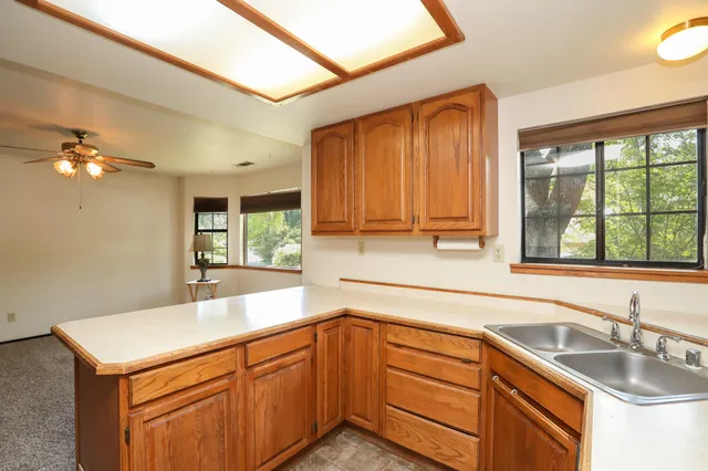 $349,000 | 5663 Terra Linda Way, Redding, CA 96003