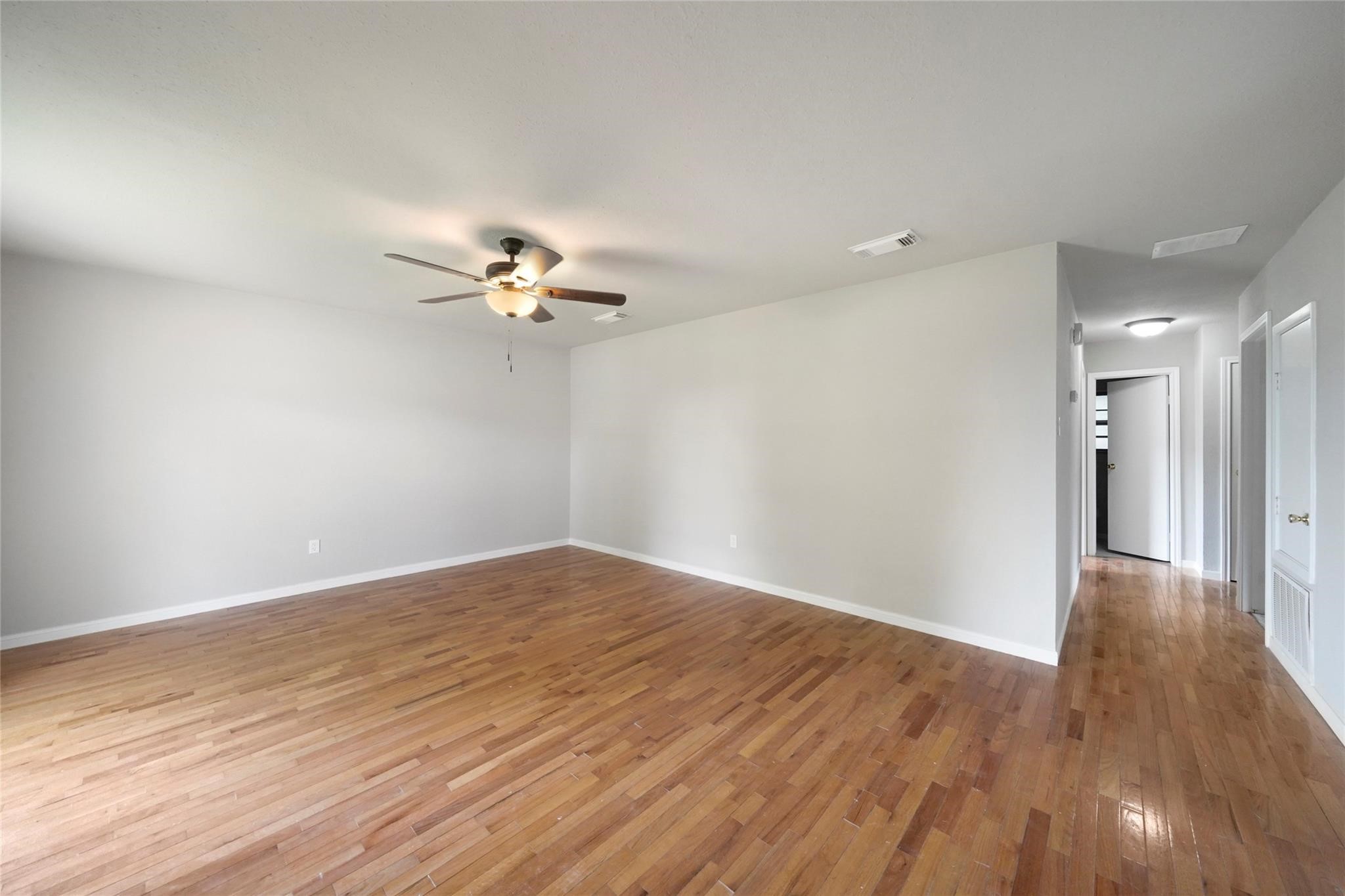 205 Bert Street Angleton, TX 77515 - Photo 17 of 29