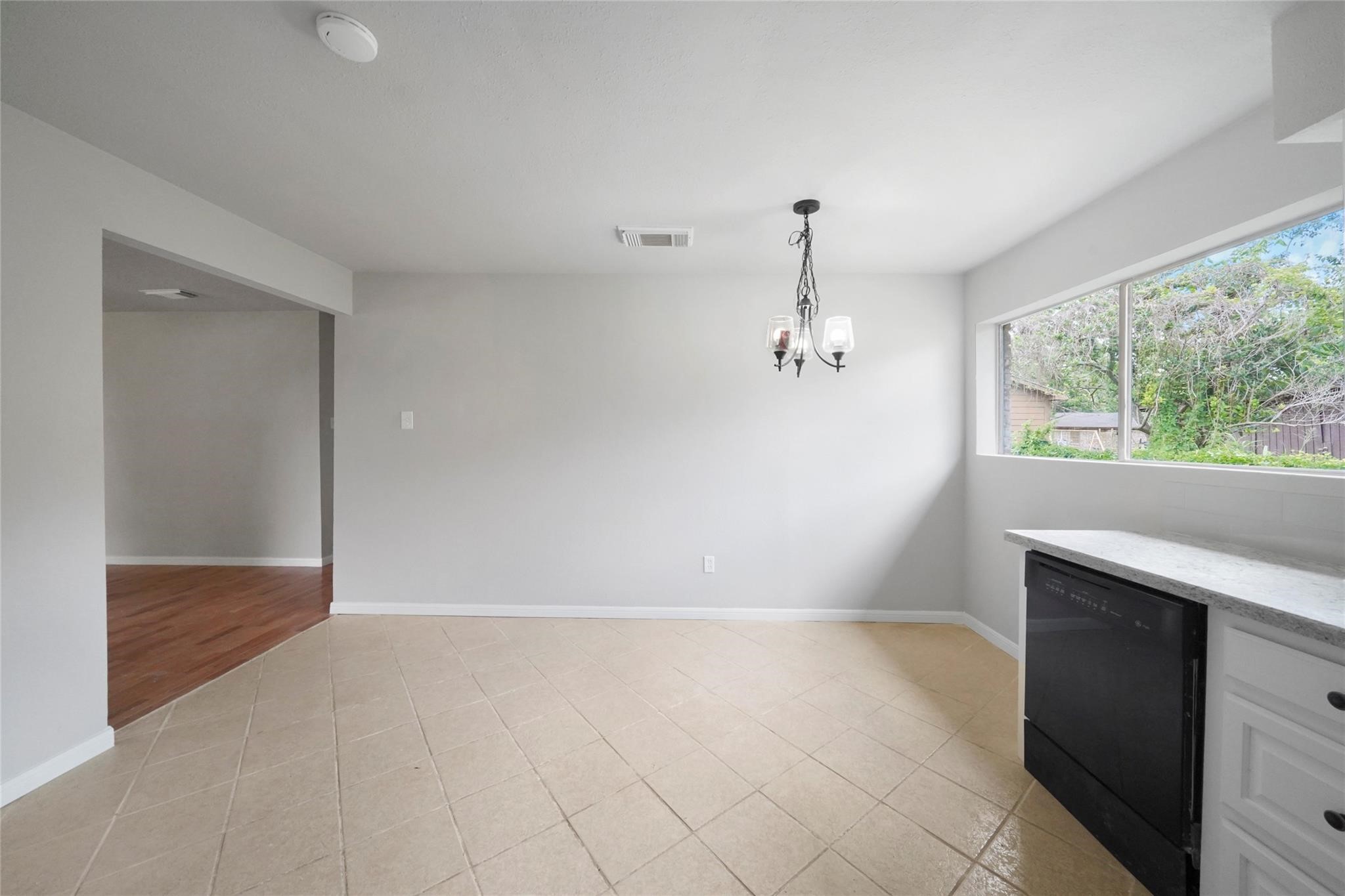 205 Bert Street Angleton, TX 77515 - Photo 7 of 29