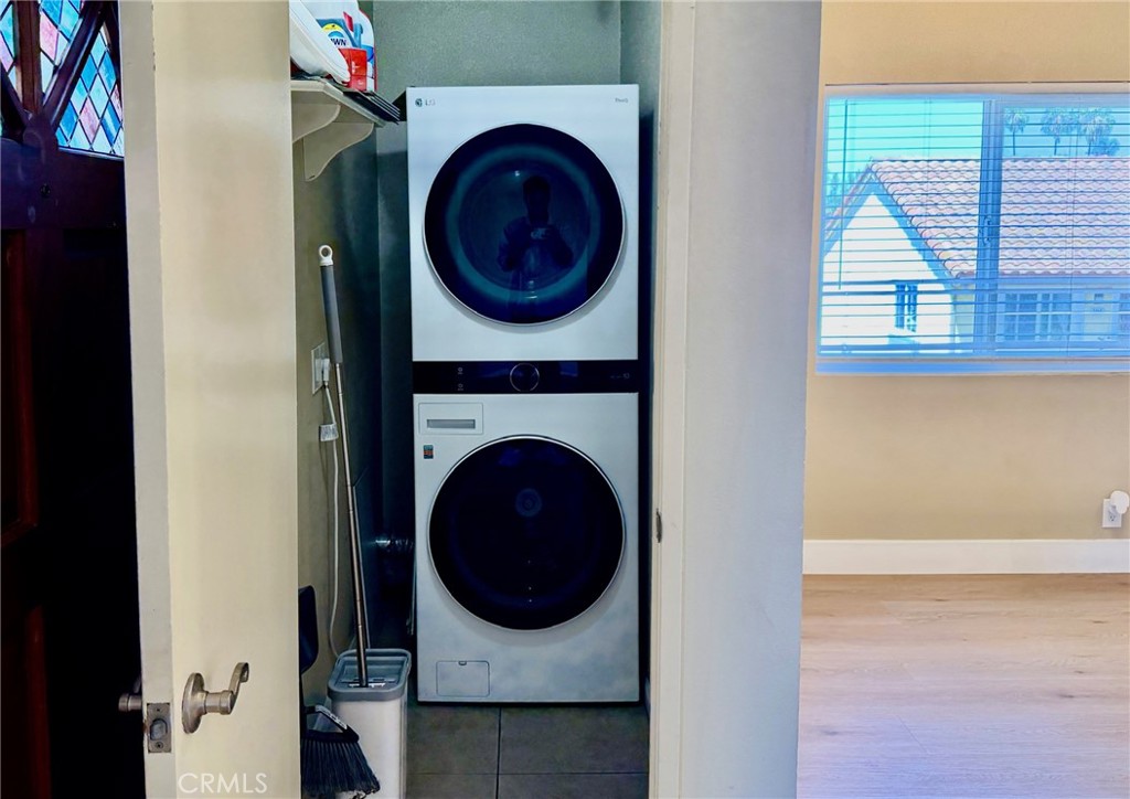 729 South Knott, Unit 231 Anaheim, CA 92804 - Photo 11 of 27