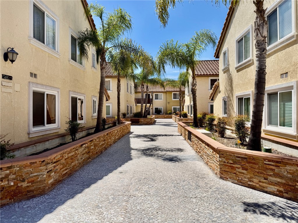 729 South Knott, Unit 231 Anaheim, CA 92804 - Photo 23 of 27