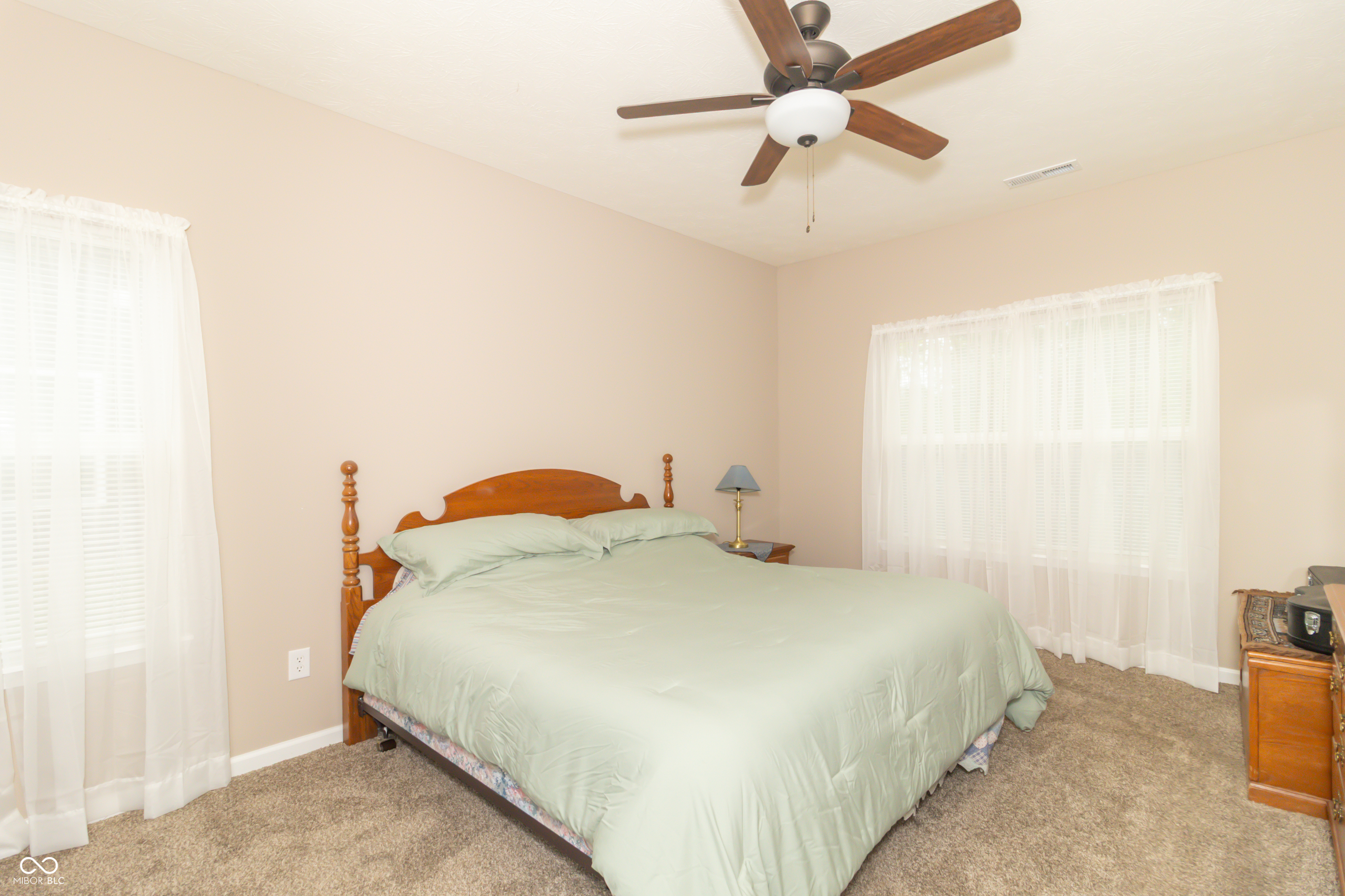 355 Rocky Road Greenfield, IN 46140 - Photo 12 of 30 Gallery Image 12