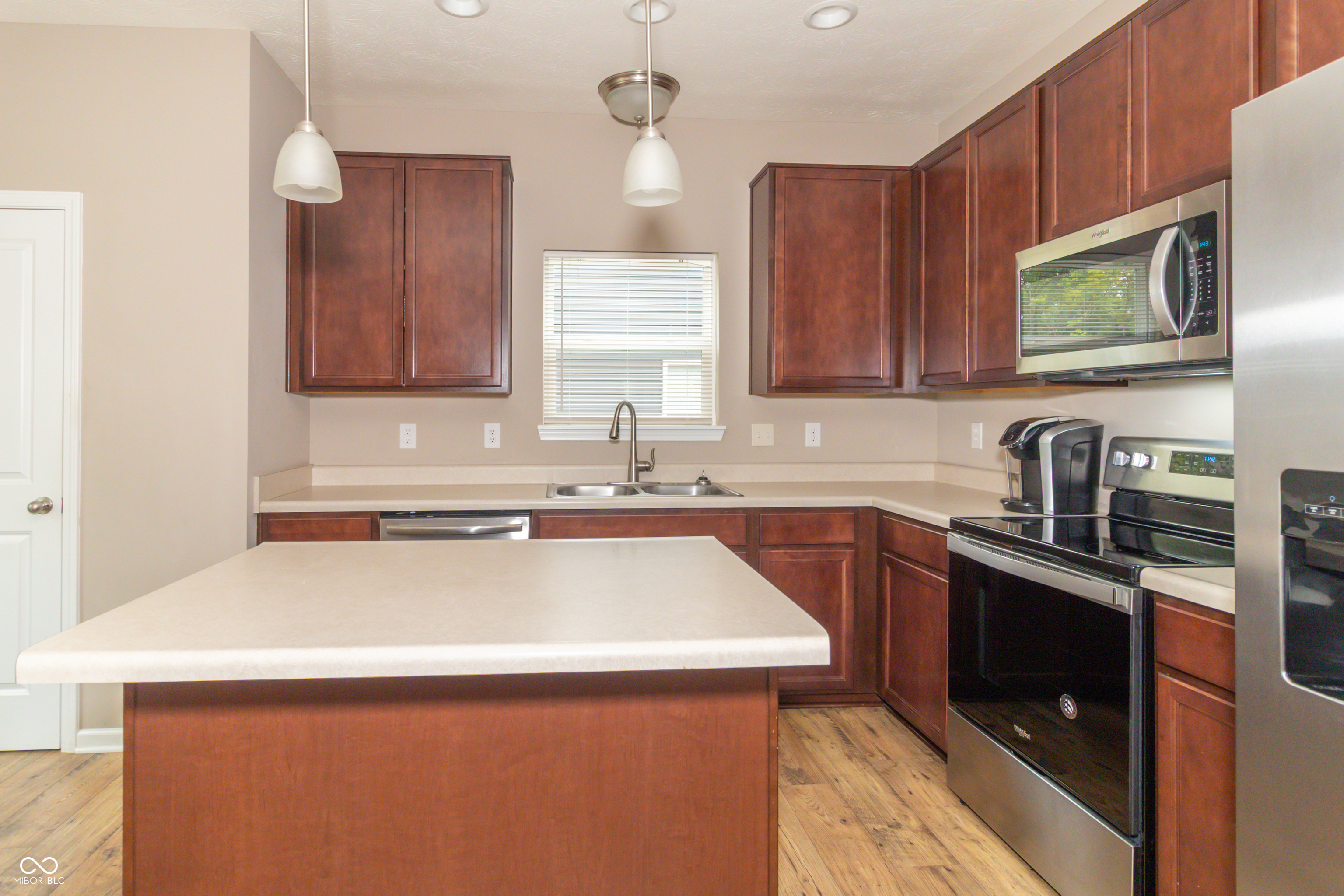 355 Rocky Road Greenfield, IN 46140 - Photo 10 of 30 Gallery Image 10
