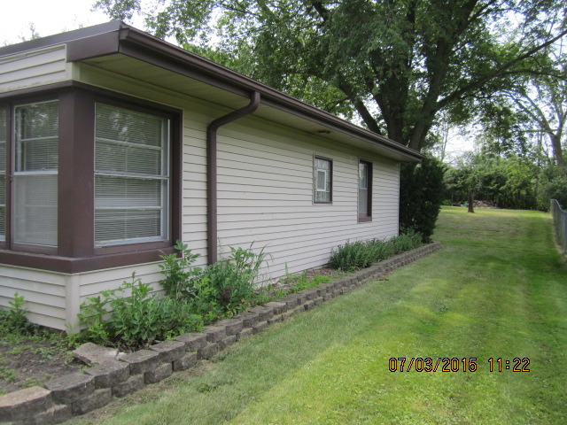 551 West Edgewood Road Lombard, IL 60148 - Photo 17 of 25