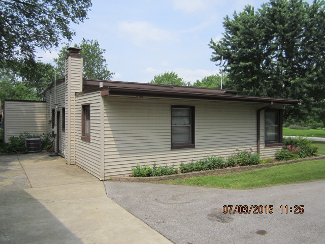 551 West Edgewood Road Lombard, IL 60148 - Photo 18 of 25
