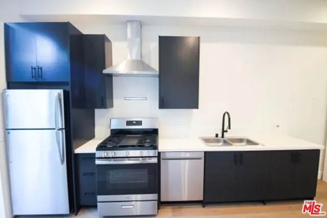 $1,995 | 321 North Bixel Street, Unit 2, Los Angeles, CA 90026