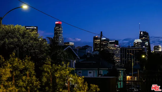 $1,995 | 321 North Bixel Street, Unit 2, Los Angeles, CA 90026