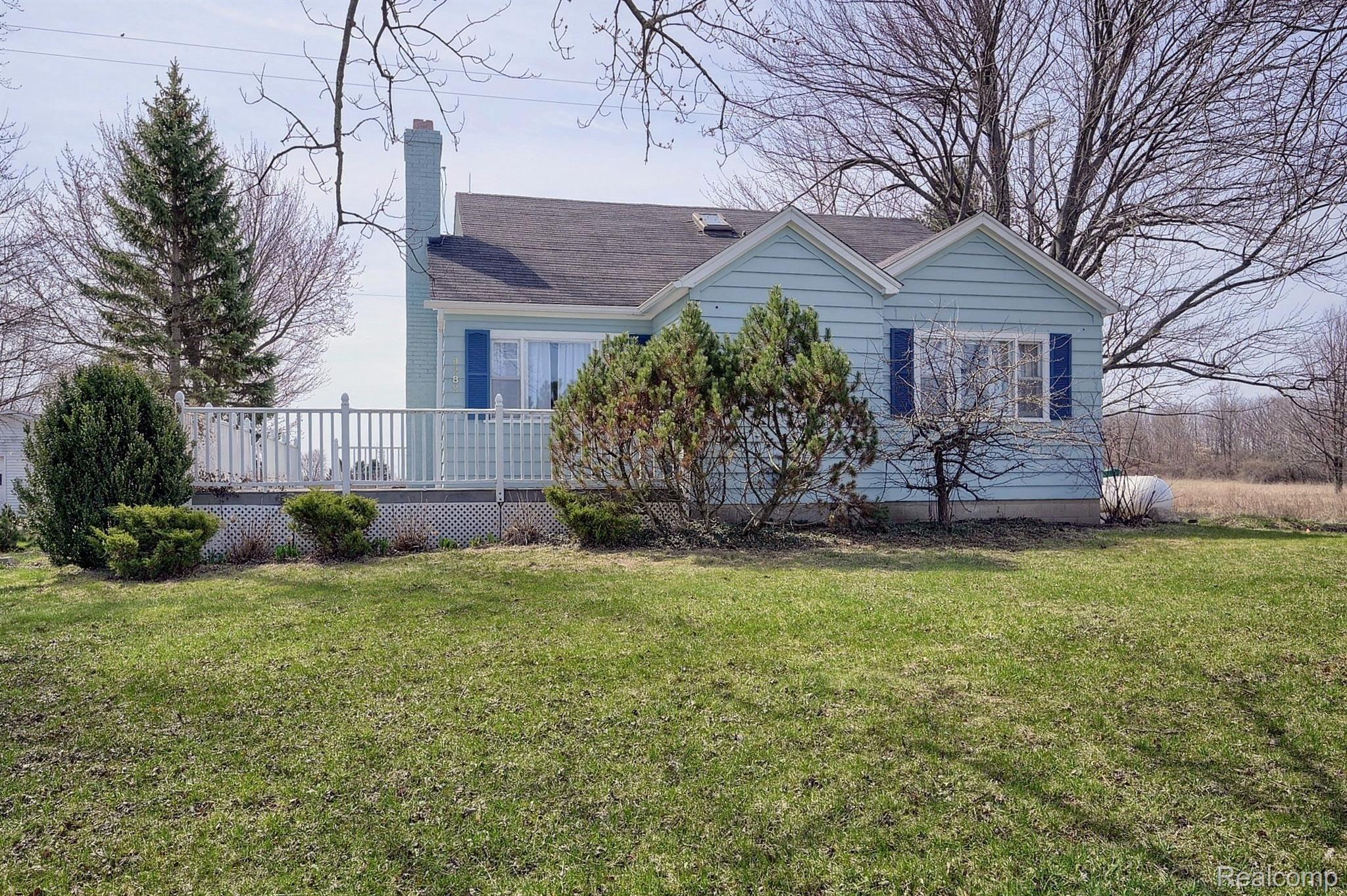 9388 Lytle Road Lennon, MI 48449 - Photo 6 of 40 1-Front.jpg